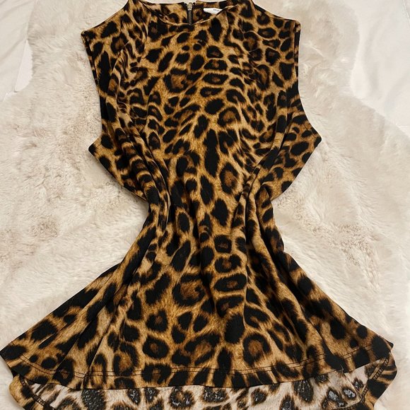 Mandee -Blouse Leopard Print Sleeveless  Size L/G - Picture 2 of 12